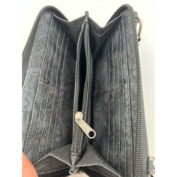 Sakroots Artist Circle Smartphone Crossbody - Picture 12 of 12